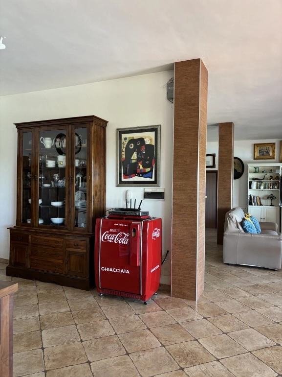 Apartment with outdoor hot tub in Riano