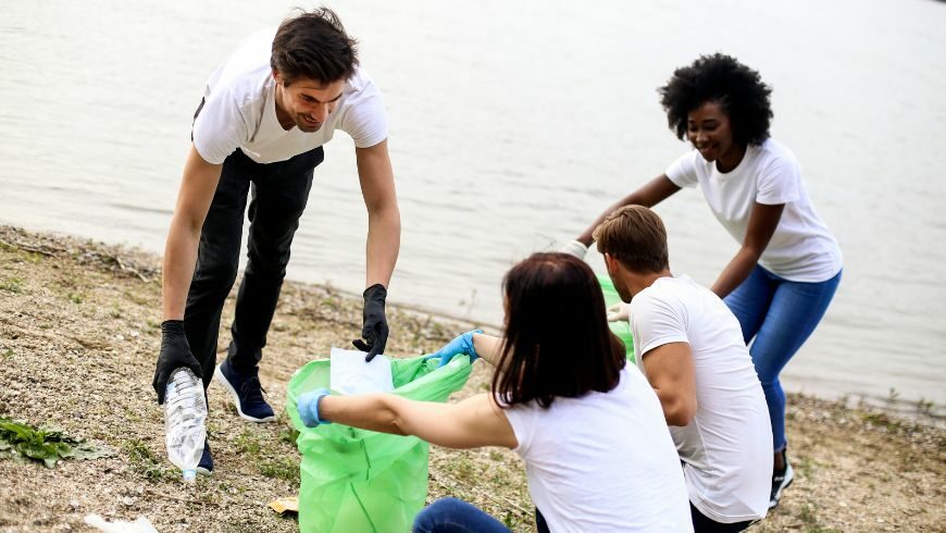 Clean-up, beach cleaning