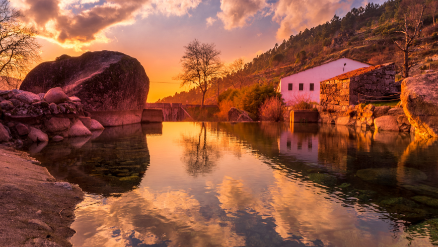 Praia Fluvial de Loriga, Portugal