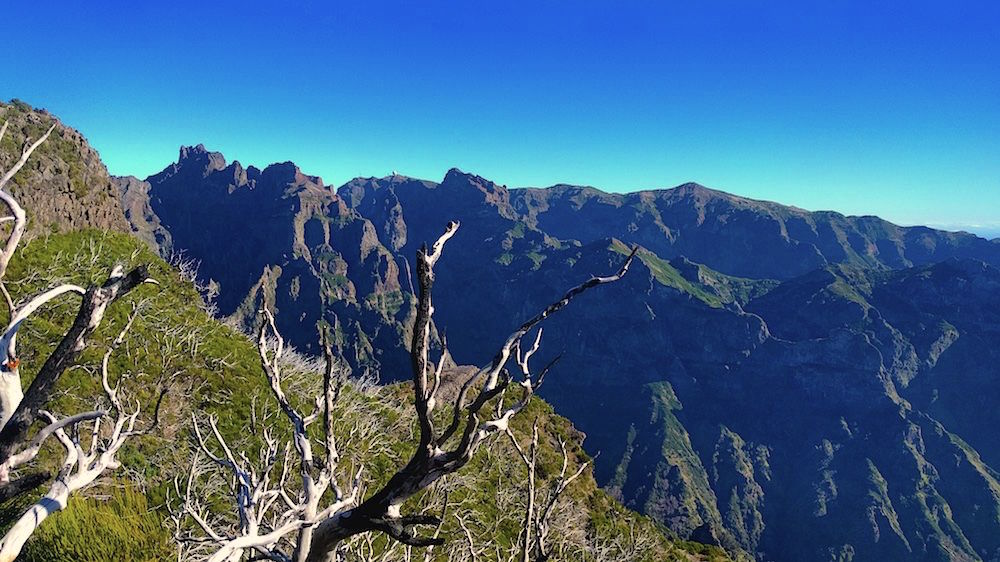 Blick vom Pico Ruivo auf Madeira
