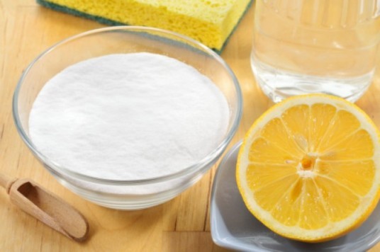 Zitronensäure, Hausgemachte Rezepte für ökologische Reinigungsmittel