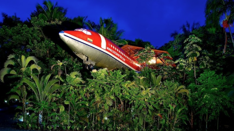 Avión del Mirador del resort Costa Verde en Costa Rica. Los 19 hoteles más extraños del mundo