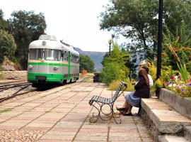 Paisaje del trayecto del Tren Verde de Sardeña