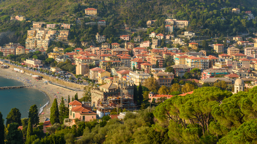 Hacia el mar de Liguria - 12 Ideas para un Viaje en Tren en Italia 