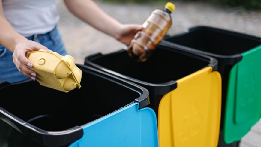 sistema de reciclaje en el hotel