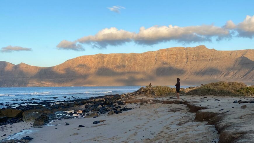 Playa de Famara al atardecer