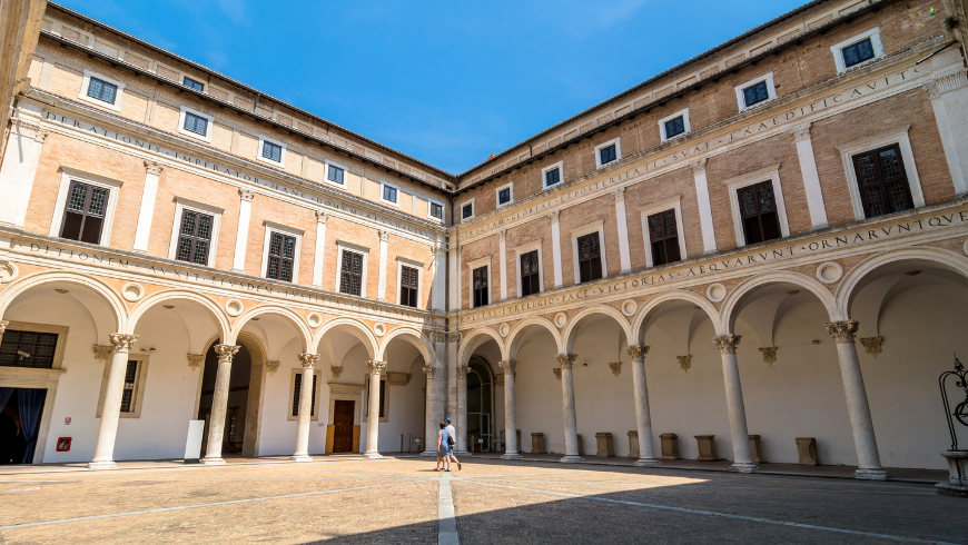Palacio Ducal en Urbino turismo sostenible