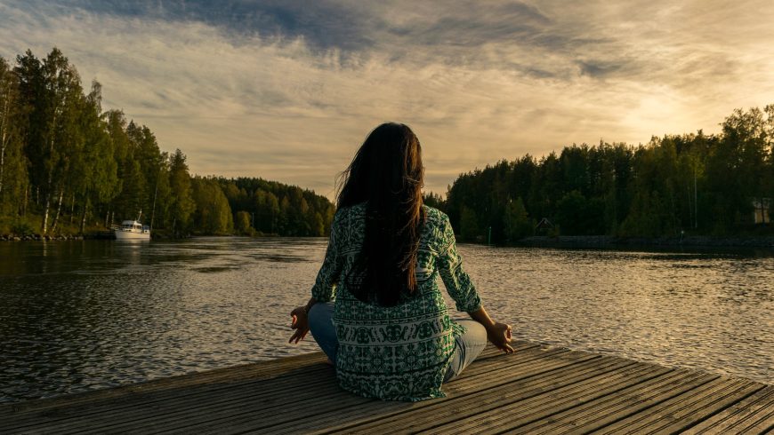 Retiro de yoga en la naturaleza: dónde ir en Italia