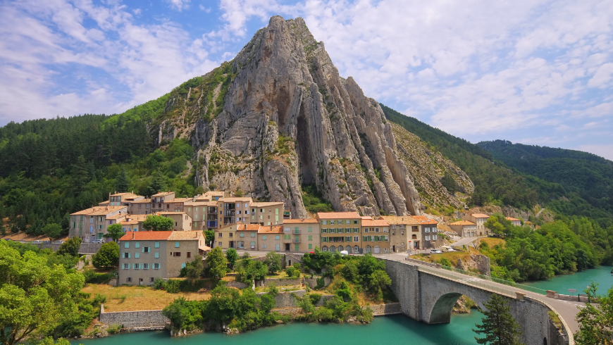 village de sisteron