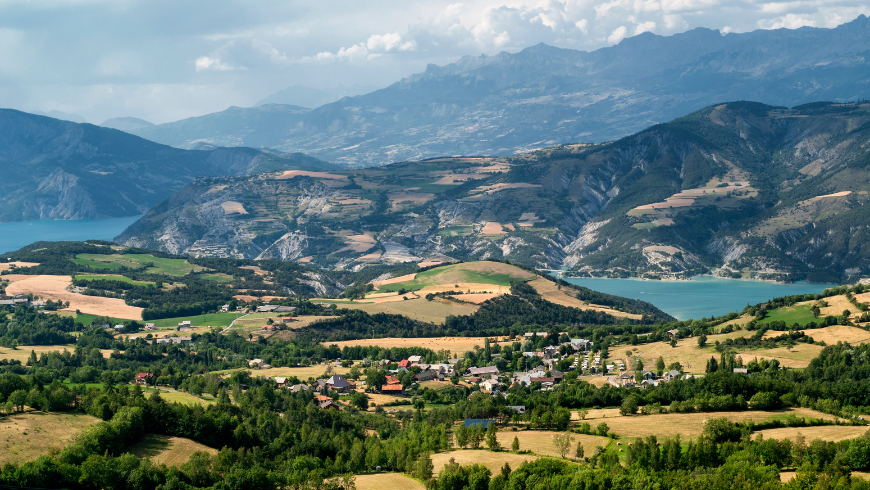 paysage verdoyant col de saint-jean parc des baronnies