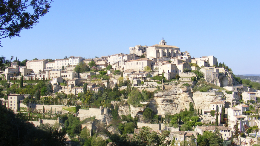 vue sur le petit village de Gordes 