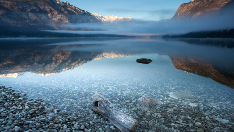 eaux cristallines du lac de bojinj 